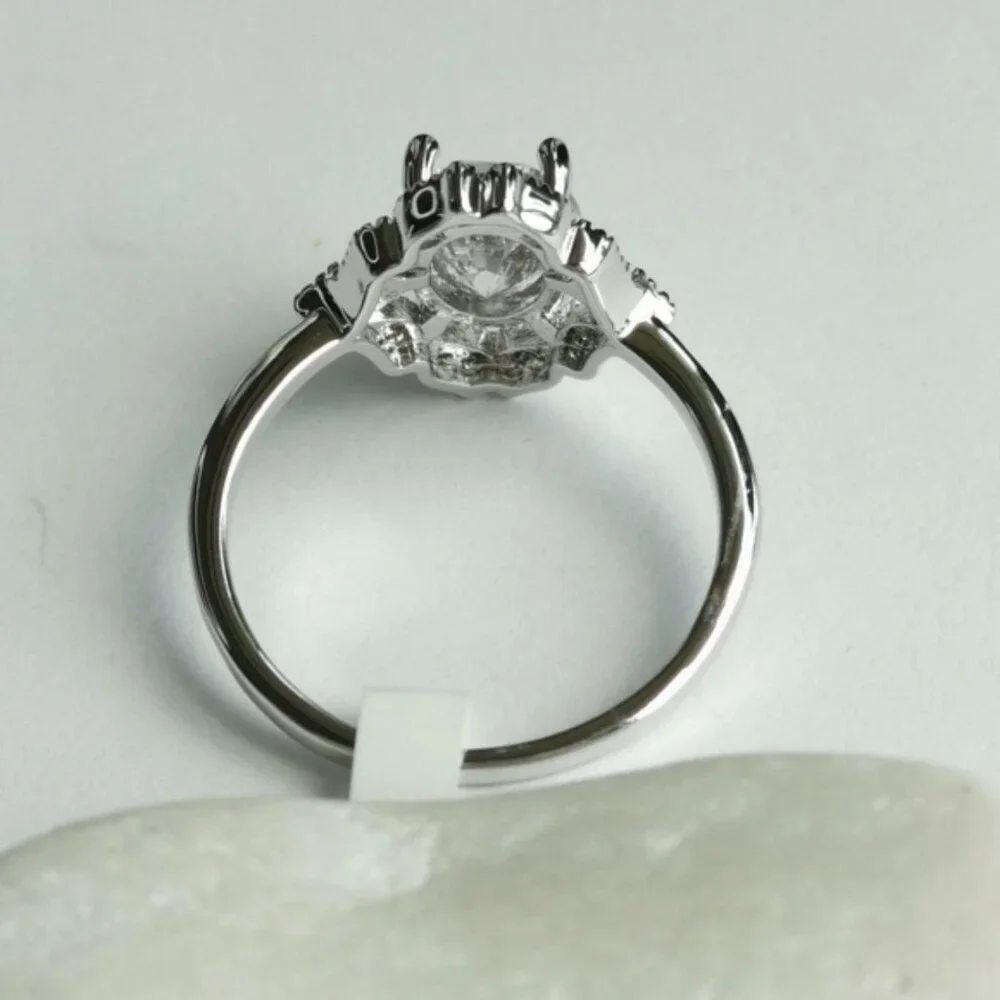 CZ Cocktail Engagement  Ring Size 7 NWT